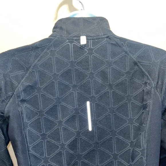 Nike Women’s Dri-FIT Reflective Element Geometric 1/2 Zip Run Pullover Black M - Picture 8 of 13